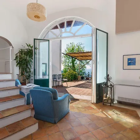 San Francesco Villa Massa Lubrense